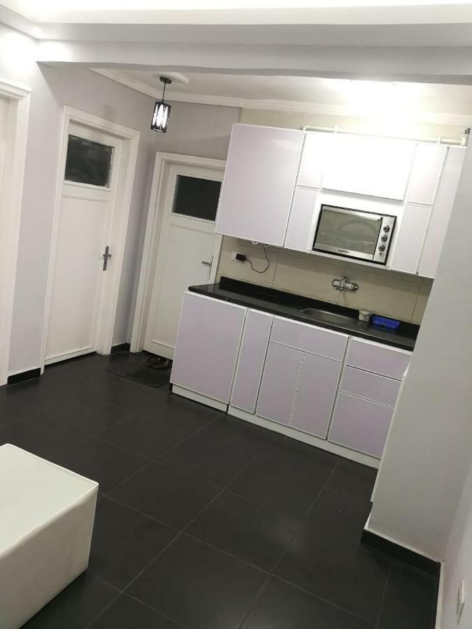 Lovely Apartment With Side Sea View Located In The Heart Of The Alexandria Exteriör bild